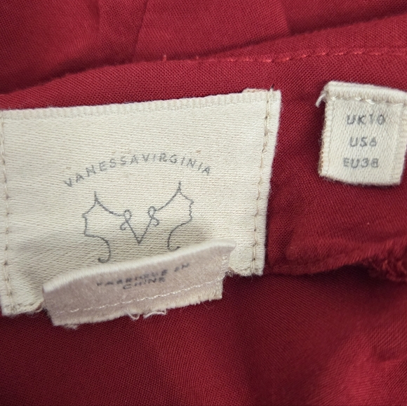 Vanessa Virginia Anthropologie Red V Neck Pintuck Button Blouse Top Size 6 - Picture 4 of 4